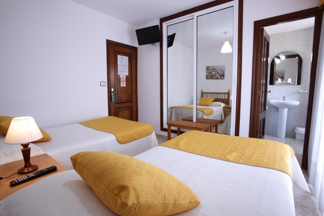 Hostal San Roque Портоново Экстерьер фото