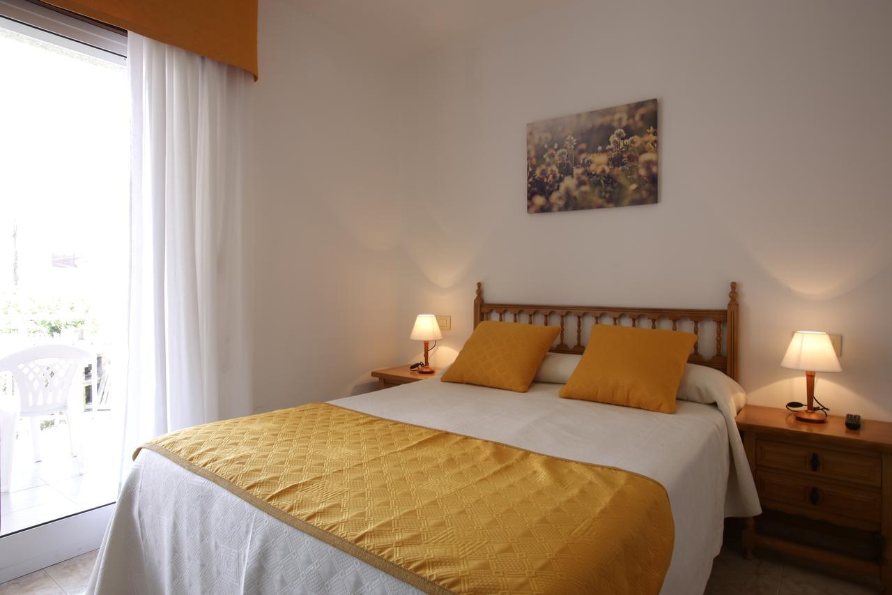 Hostal San Roque Портоново Экстерьер фото