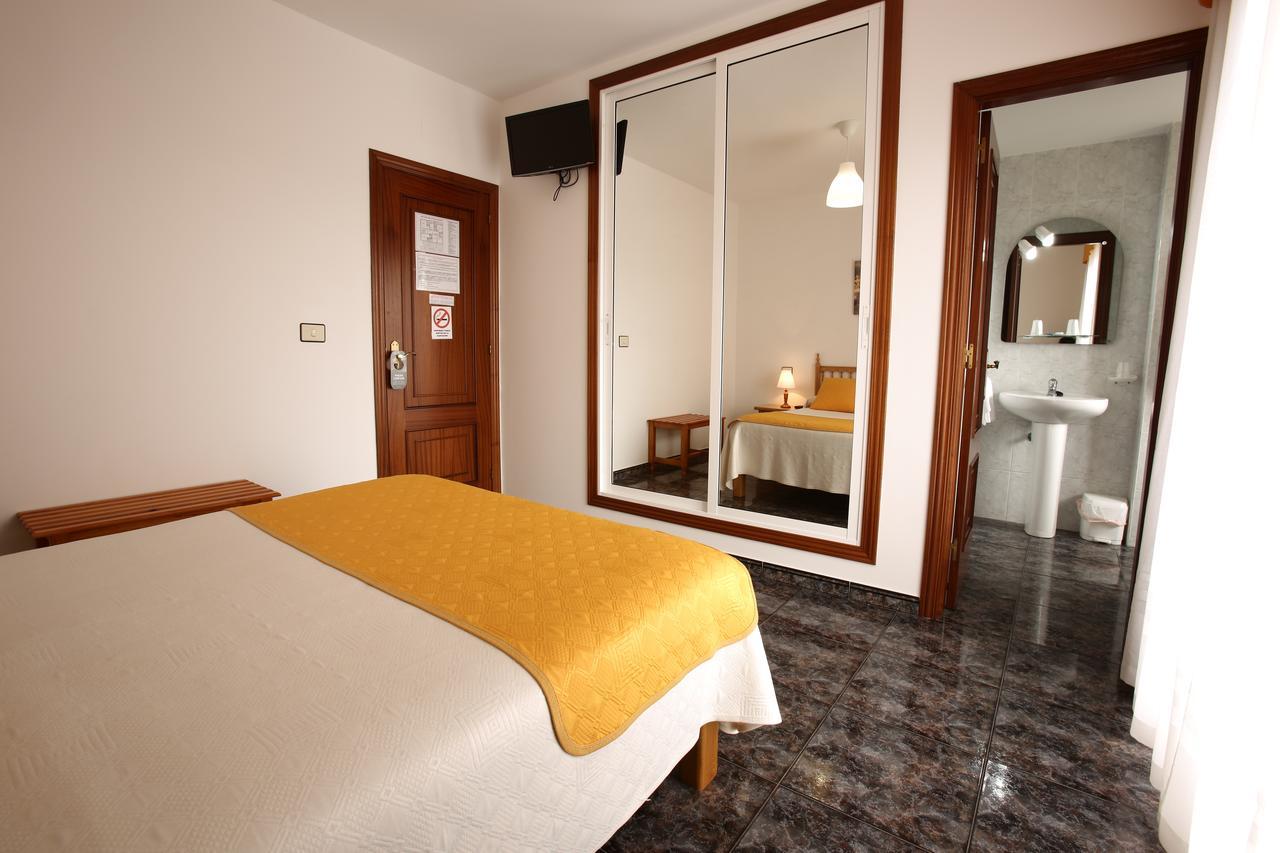 Hostal San Roque Портоново Экстерьер фото