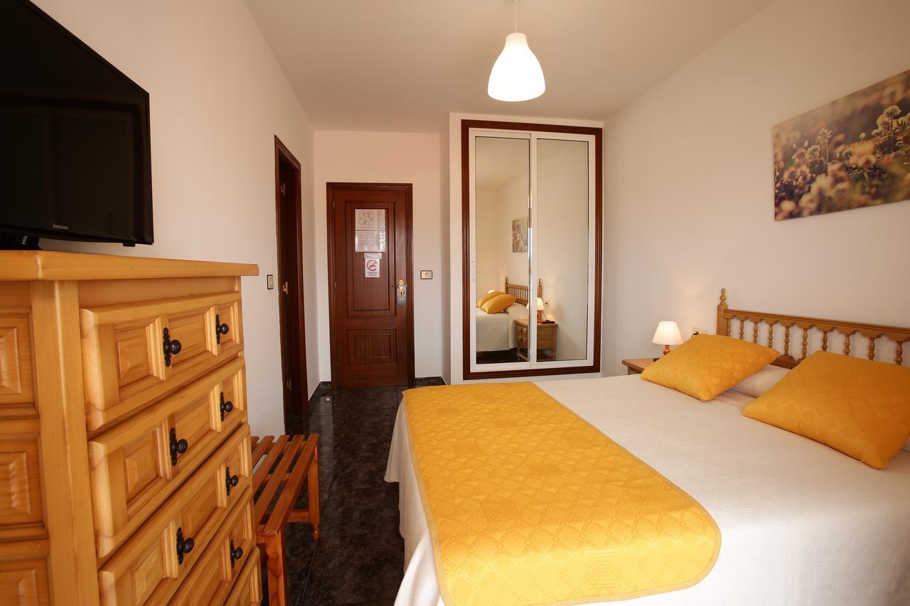 Hostal San Roque Портоново Экстерьер фото