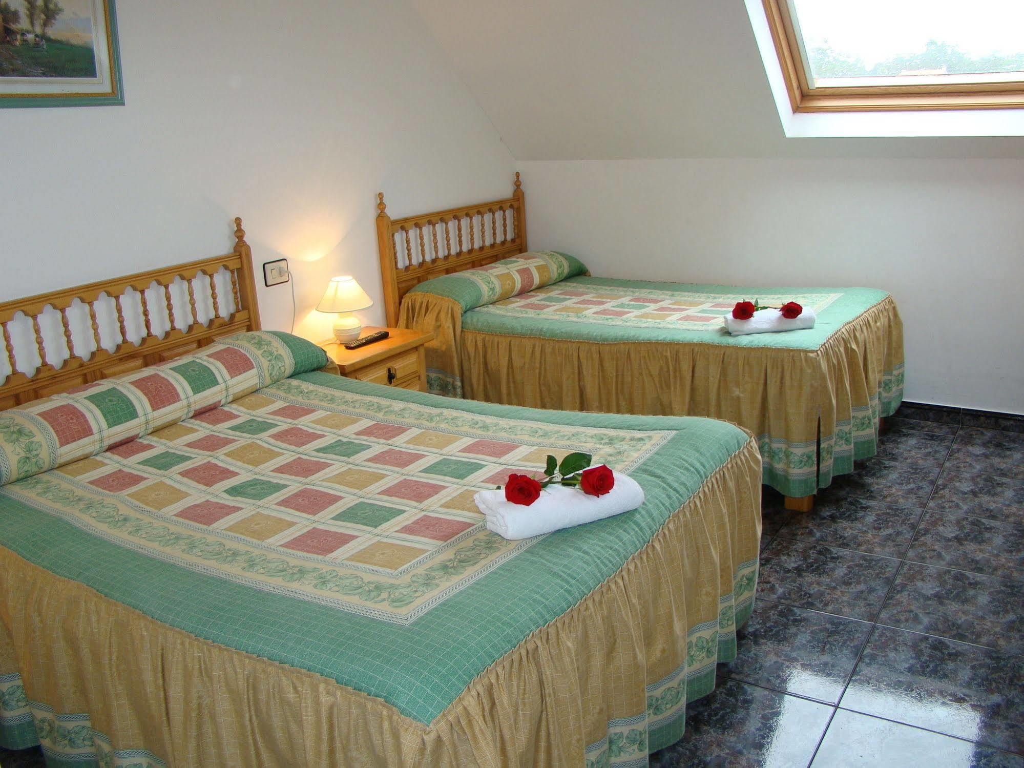 Hostal San Roque Портоново Экстерьер фото