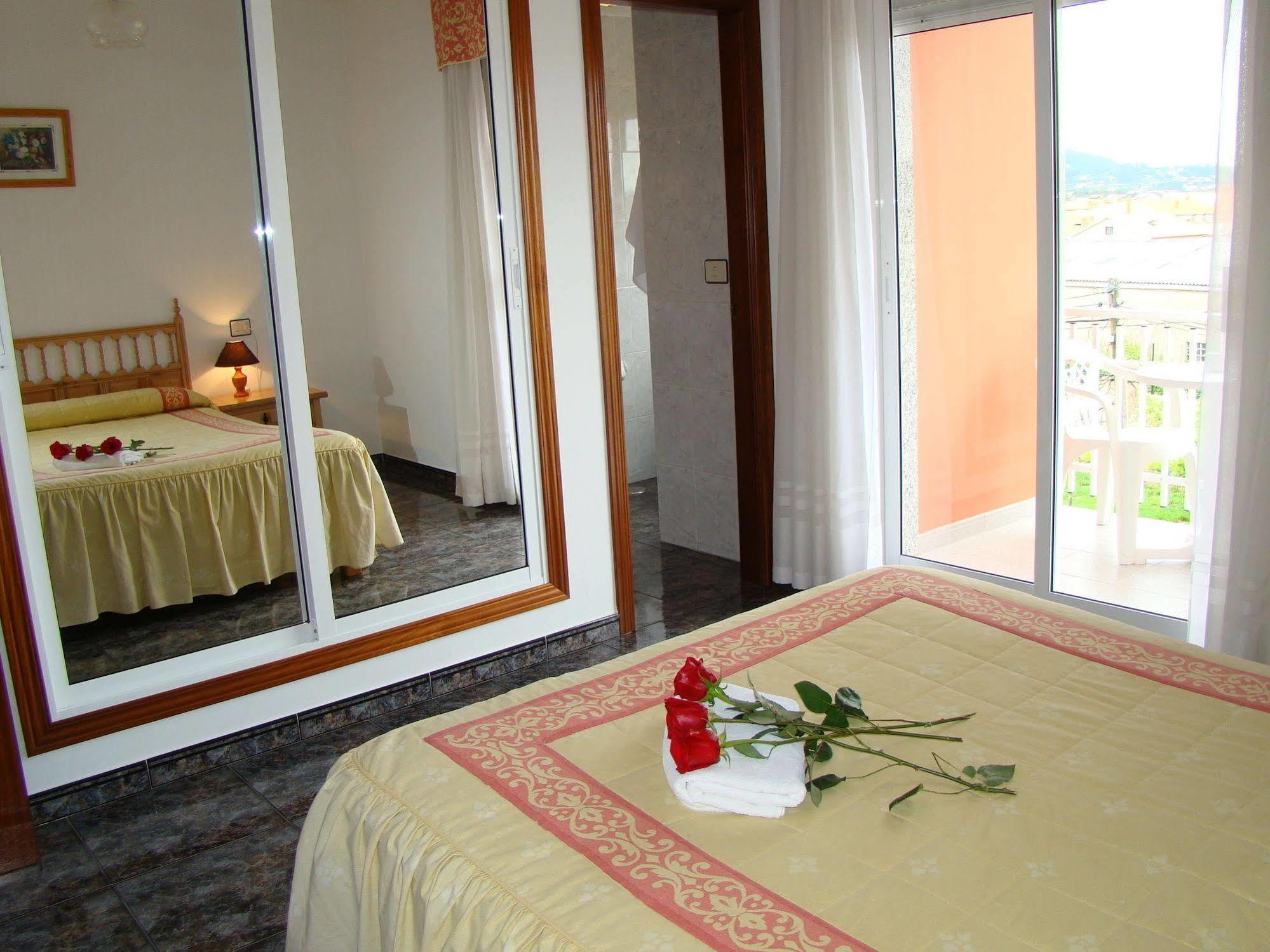 Hostal San Roque Портоново Экстерьер фото
