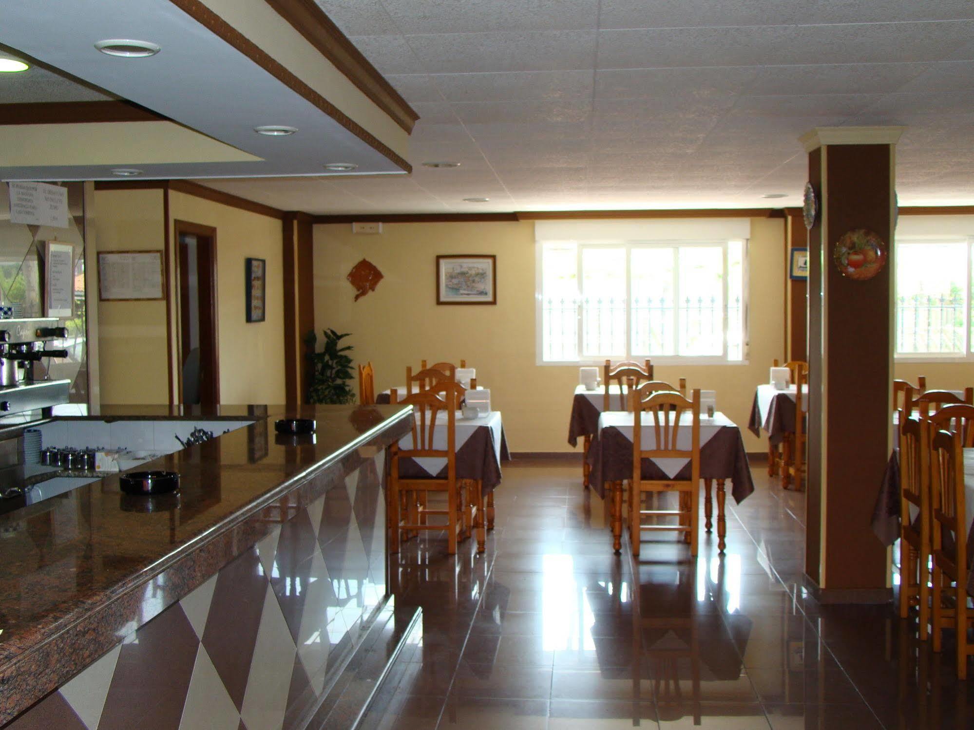 Hostal San Roque Портоново Экстерьер фото